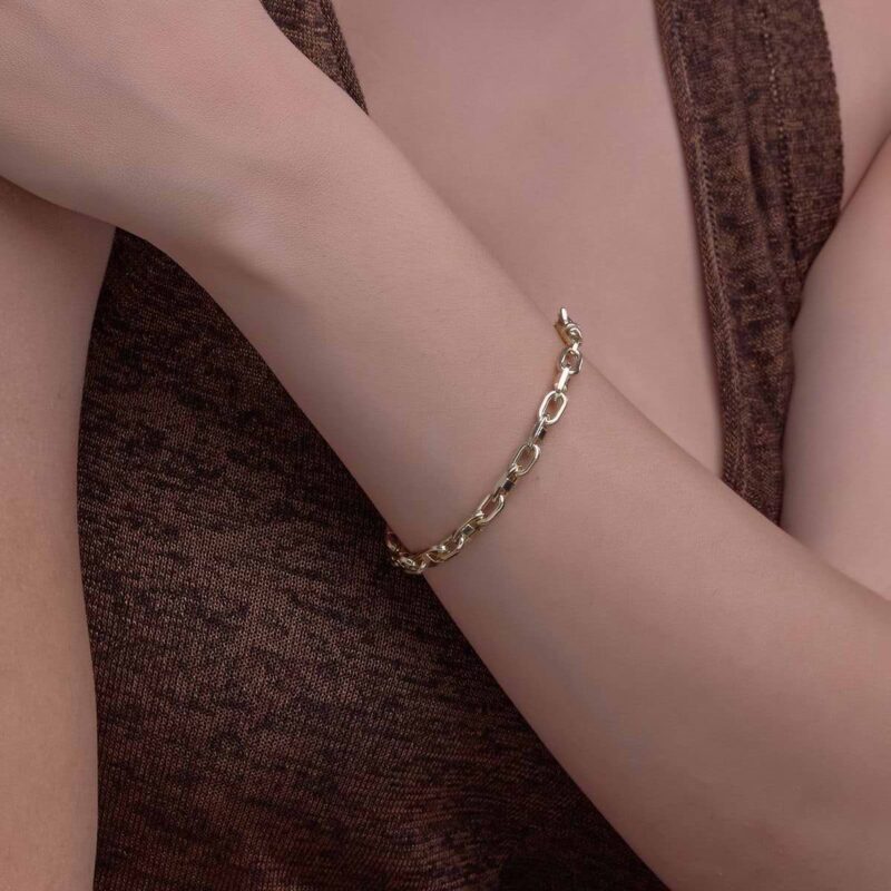 Plain Gold Anchor Link Bracelet - Image 3